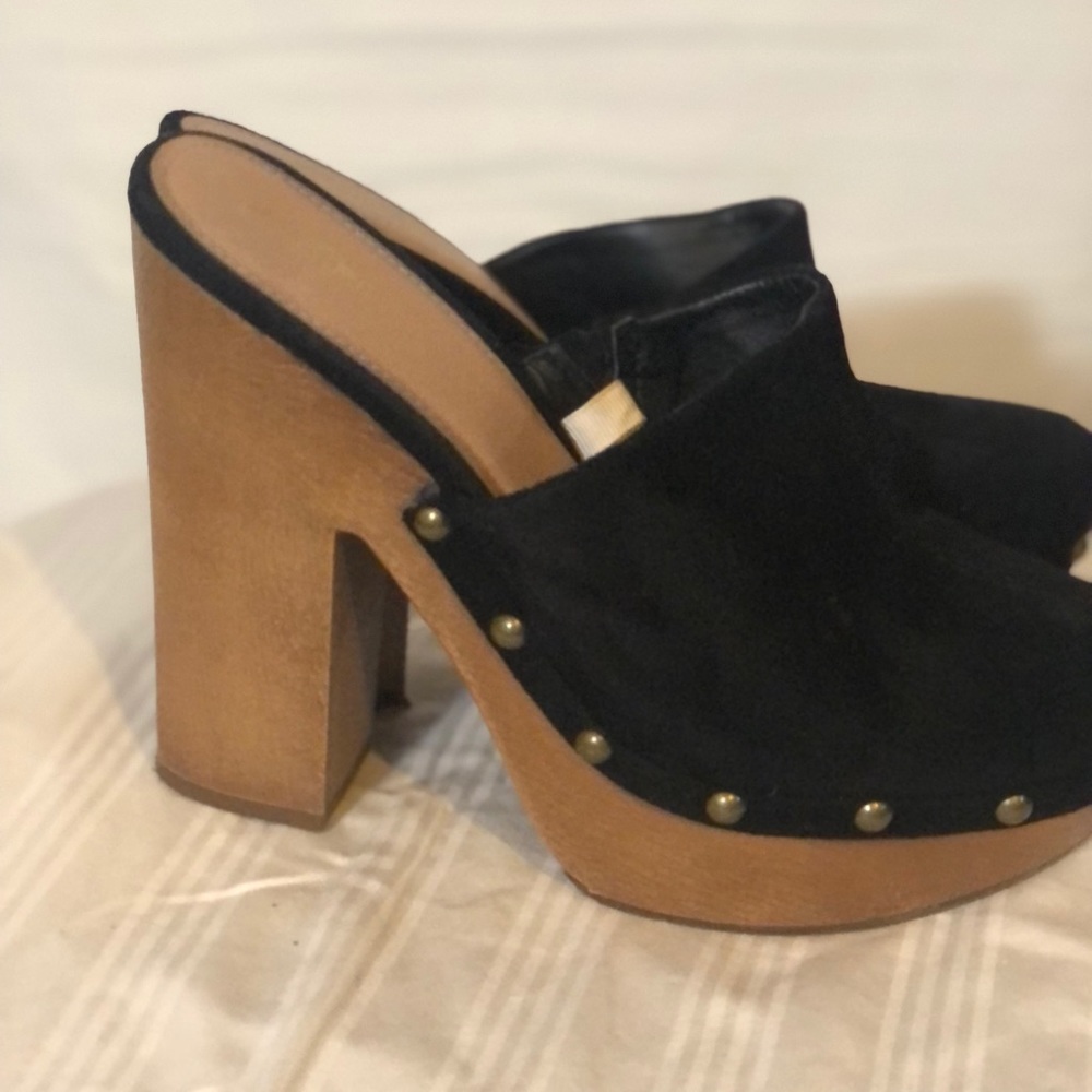 Black Suede Plat form shoe